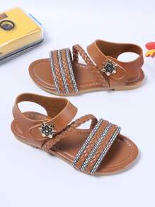 1 Pair Girls Woven Summer Sandals, Casual Fashion Versatile, Flat Beach Strap Princess Shoes, Extremely Soft Material, Suitable For Daily, Holiday, Travel
