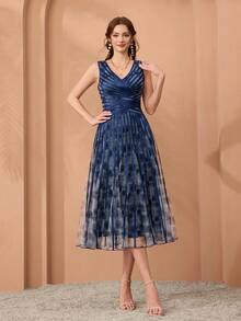 (Unspecified Floral) V-Neck Printed Mesh Ruffle Hem Luxurious Evening Gown