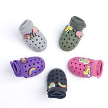 Zapatos para perro para suelo caliente - Adecuados para perros pequeños, medianos y grandes, botas protectoras de patas para perros, fáciles de poner y quitar, antideslizantes, impermeables, fáciles de limpiar, para playa y nieve. Incluye 2 accesorios aleatorios de sandalias transpirables