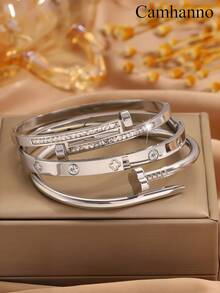 Camhanno 3 件套休闲多色不锈钢手链套装，采用独特的钉子双头锤设计，饰有四叶花元素，非常适合日常佩戴，可作为男女礼物，时尚珠宝 - 彩色 - 查看 10