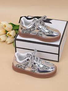 女童蕾丝边公主休闲运动鞋，春夏季透气运动鞋