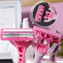 这款女士三层剃须刀是一款手动剃须套装，配备防滑条，带来顺滑舒适的剃须体验。它适用于10种场合，是女性日常剃须的必备工具，也是一款经典的女士剃须刀。 - 淺粉色 - 查看 4