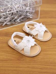 Yibubu White Infant Girls Shoes Flower Hook And Loop Sandals Lightweight Non-Slip Comfy Infant Shoes First Walking Newborn Infant Summer - White - View 2