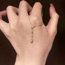 Colar minimalista com pingente de gota d'água para mulheres, corrente delicada de clavícula, chique e versátil