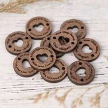 1pc/100pcs Round Sewing Button Set, Personalized Garment Tag Project, Delicate Heart Throw Hollow Design, Mother Grandmother Crochet Lovers Gift, Sewing Mini Button Slip For Clothes Pants Bags Hat Holder, Wooden Crafting, Short Sleeve Hem Holding Buttons, Clothes Waist Buttons, Back Straps Wooden Buckles, Scarf Tie Buckles, Wedding/Mother's Day/Father's Day/Thanksgiving/Graduation/Homecoming Season/Christmas/Halloween/Fasting/Ramadan/. .