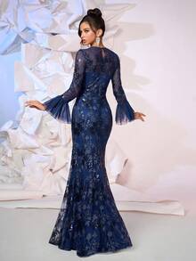 优雅合身喇叭袖礼服，春夏新品，正式、派对礼服，适合晚会、婚礼宾客 - 藏蓝色 - 查看 2