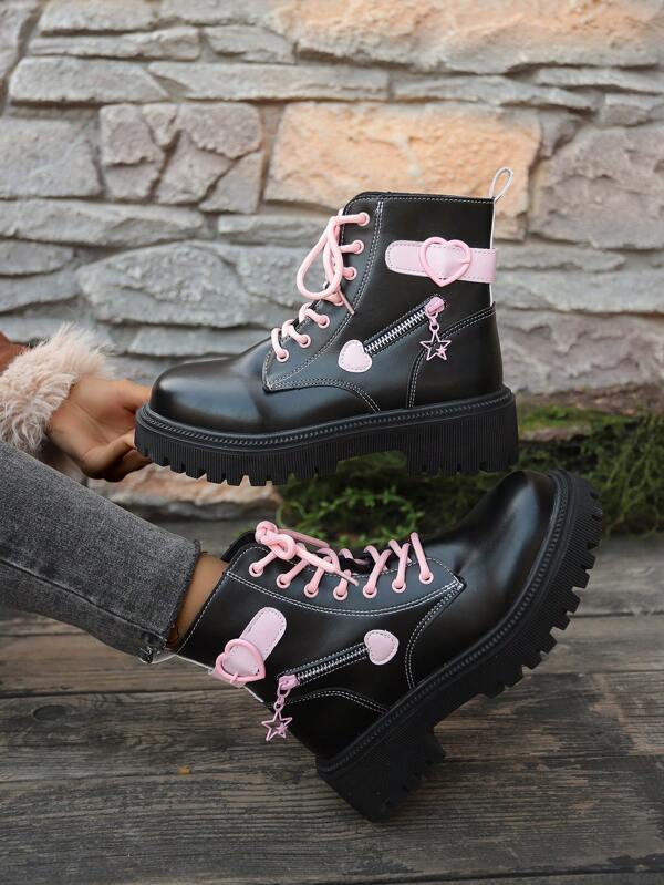 2025 New Autumn/Winter Season Heart Buckle Decor Lace-Up Round Toe Boots, Pair With Sweaters, Down Jackets, Furs, Warm Clothing. Women Elegant Chic Street Leather Short Boots Suitable For Street, Outdoor, Casual, Party, Travel, Office, Adorable Star Zipper Decor Girly Short Boots