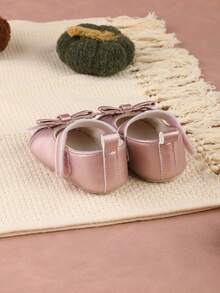 1 Pair Baby Girl Shoes With Bowknot, Hook And Loop Closure, Cute Glitter Crown Design, Versatile Round Toe Flat Shoes, Suitable For Spring And Autumn, 0-6 Months - Pink - View 3