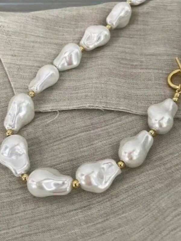 1pc Vintage Inspired Golden Beaded Baroque Pearl Stainless Steel Clasp Necklace