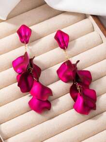 1 Pair Vintage Elegant Sweet Acrylic Petal Glossy Tassel Luxury Earrings For Women