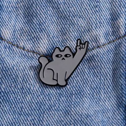 Broszka z emalii Punk Cat, modna, dekoracyjna broszka, ozdoby, odznaki na klapę torby, biżuteria, prezenty 2025, plecak w nowym stylu do szkoły, akcesoria biurowe, koszule, kurtki, przypinki na Halloween, akcesoria jesienno-zimowe, odpowiednie dla nastolatków, młodzieży, mężczyzn, na co dzień, na zewnątrz, do sportu, na wakacje, na ukończenie szkoły, urodziny, do codziennego noszenia, przypinka do ubrania, zabawna, słodka, prezent dla nauczyciela, akcesoria kostiumowe, zawieszki do torebek, prezenty świąteczne dla mężczyzn, przypinki do torebek