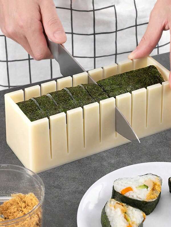 3pcs/Set Sushi Making Tools For Beginners - DIY Sushi Mold Set, Bento Box Accessories, Japanese Home Kitchen Tools | Non-Slip, Easy To Clean, Reusable (Heart, Round, Square Sushi Molds