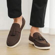 Men's Casual Slip-On Loafers With Tassels, Slouchy Slip-On Moccasins, Lightweight & Comfortable Driving Shoes