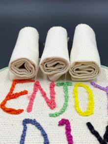 3片装刺绣布，11.4*11.4英寸，手工刺绣工艺材料，适用于服装、花盆、十字绣、帆布、DIY、缝纫、沙发、包袋、工艺品等。 - 杏色 - 查看 9