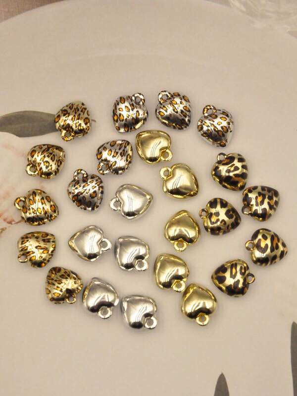 2/6/20Pcs Fashionable And Simple Leopard Pattern Heart-Shaped DIY Pendant, Suitable For Making Women's Earrings, Necklaces, Mobile Phone Chains, Bag Ornaments, Chains, Suitable For Making Valentine's Day Gifts, Holiday Gifts,Golden Leopard Heart Pendant, Silver Leopard Heart Pendant, Suitable For DIY Jewelry And Accessories,Halloween,Christmas