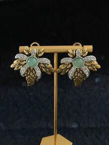 Bộ trâm cài áo và hoa tai chạm khắc họa tiết hoa và lông vũ cổ điển, phù hợp cho các dịp thường ngày và buổi tụ họp của phụ nữ - Bộ hoa tai trâm cài áo trang nhã chạm khắc lông vũ - Xem 13