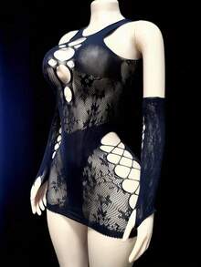 Sexy Black Lace Tight-Fitting Sleeve Dress, Hollowed-Out Design, Solid Color, Suitable For Romantic Date Night