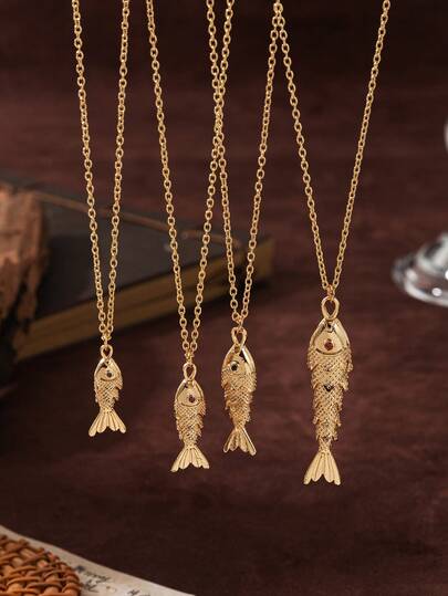 1 件可爱金色活动小鱼吊坠项链，镶嵌锆石，镀 18k 金，适合日常佩戴、旅行和派对，可送给妻子、母亲、女朋友、女士首饰、女士吊坠项链、镀金首饰