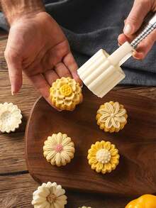 6-Piece Flower-Shaped Pastry Mold Set, Including 1 Extrusion Barrel And 5 Flower-Shaped Molds, Cake Making Diy Baking Tools, Cookie Molds, Kitchen Baking Accessories, Kitchen Gadgets, Perfect Baking Tools. - Multicolor - View 1