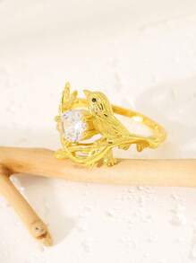 Anel de cobre feminino com design exclusivo de pássaro e galho de árvore, incrustado com grande pedra de zircônia cúbica, leve e moderno, adequado para uso diário, noivado, casamento, presente de aniversário