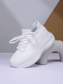 Neue bequeme & weiche rutschfeste leichtgewichtige flexible Sohle Schnürsportschuhe aus Mesh für Kinder & Jugendliche, geeignet für Innen-/Außenbereich Laufen und Gehen