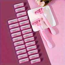 这款女士三层剃须刀是一款手动剃须套装，配备防滑条，带来顺滑舒适的剃须体验。它适用于10种场合，是女性日常剃须的必备工具，也是一款经典的女士剃须刀。 - 淺粉色 - 查看 2