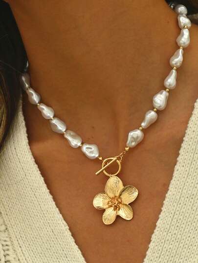 1 pieza Collar de perlas barrocas elegante de verano, colgante de flor de metal, adecuado para uso diario, vacaciones, boda, regalo del festival de Eid