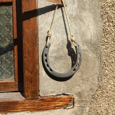 1 件幸运铁马蹄墙饰，多色铸铁马蹄，家居和花园好运护身符，DIY 装饰材料（不含绳子）