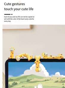 1pc Cute Desktop Computer Decor Girraffe Ornament, Home Office Accessory, Car Interior Decoration