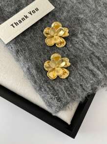 1 Paar zarte Ohrringe mit Blumenmuster, minimalistisch und schick, geeignet für den täglichen Gebrauch und festliche Anlässe für Frauen