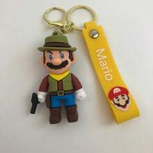 SuperMario 卡通钥匙扣、可爱汽车钥匙圈、包包和汽车挂件，是情侣的完美礼物，也是馈赠家人和朋友的理想礼物。汽车配件、包包挂饰、学校背包