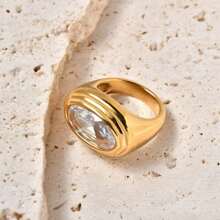 1 Stück minimal vielseitiger Mode Strass Edelstahl 18K-plattierter augenförmiger Zirkonia Siegelring