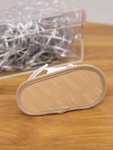 Yibubu White Infant Girls Shoes Flower Hook And Loop Sandals Lightweight Non-Slip Comfy Infant Shoes First Walking Newborn Infant Summer - White - View 9