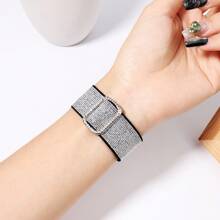 Bande stretch brillante compatible avec 38mm 40mm 41mm 42mm 44mm 45mm 46mm 49mm pour femmes, bracelet en nylon scintillant boucle solo, bracelet de poignet pailleté pour Series 10 9 8 7 6 5 4 3 2 1 SE Ultra