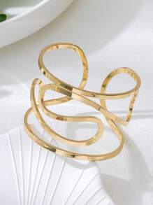 1pc Fashionable Women Asymmetrical Double Layer Geometric Line Metal Shiny Bracelet, Suitable For Daily/Party Wear
