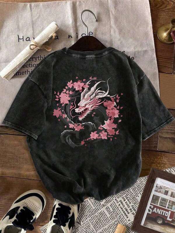 T-shirt vintage lavé pour homme, motif de dragon chinois créatif, coupe ample et confortable, tissu léger et respirant, convient pour les activités de plein air et le port quotidien en été