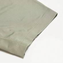 Adidas Camiseta deportiva de manga corta y cuello redondo casual, versátil y cómoda para hombres IR5875