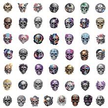 50 Stücke personalisierte Cartoon Totenkopf Graffiti Aufkleber, geeignet zum Dekorieren von Skateboards, Gepäck, Kühlschränken, iPads, Telefonen, Trinkbechern, Gitarren, Schränken, Wänden, Fotoalben, Tagebüchern, Autos, Helmen und anderen Alltagsgegenständen, geeignet für Erwachsene und Jugendliche, Schulmaterial, Rückkehr zur Schule