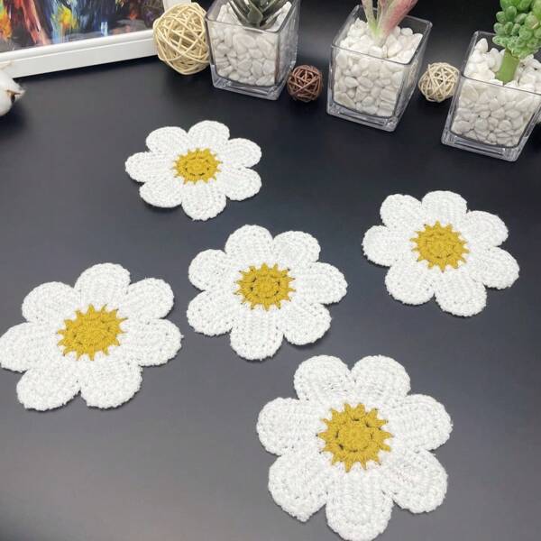 5pcs Large 5-Petal Sunflower Embroidered Fabric Patches, Clothing Accessories For Sweatshirts, Scarves, Hats, Pants, Slippers. Sunflower Applique Patches For DIY Sewing Clothes, Bags, Hats, Decorative Fabric Stickers