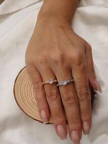 Women's Solitaire Ring With Zirconia And Studded Stones, High Luxury, European Fashion, Semi-Jewelry, Worked On A Daily Basis - 金色 - 查看 5