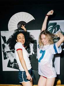 1把闪亮折叠手扇,女士款,派对风格,生日主题表演及节日舞蹈礼物,散装包装,节日手扇 | 闪亮设计 | 时尚配饰,生日派对装饰,组合套装 - 彩色 - 查看 6