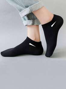 15 Pairs Of Black, White And Gray Solid Color Fashionable Women's Socks Simple, Comfortable, Casual And Versatile Suitable For Daily Travel 2pcs/6pcs/10pcs/12pcs/18pcs/20pcs/24pcs/30pcs/36pcs
