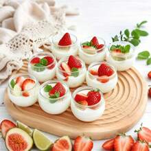 10/20/40 pièces Mini coupes à dessert avec cuillères, petites tasses en plastique transparent inclinées pour pudding, mousse, gelée, fête. Convient pour mini gâteaux glacés, décoration de dessert, anniversaire, mariage et autres événements