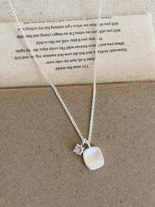 Vintage Pendant Women'S Necklace, 925 Sterling Silver Collarbone Chain, Brushed Square Pendant And Zirconia Pendant, Back Hollow Pattern Design, Fashionable Women Luxurious Jewelry