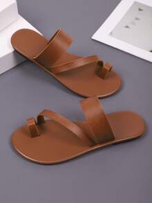 Women's Fashionable Casual Stylish Outdoor Anti-Slip Anti-Odor Beach Sandals Flip Flops - Brown - View 7