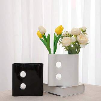 Nordic Minimalist High-Quality Creative INS Style Pure Handmade Hand-Painted High-Temperature Ceramic Vase, Glossy Black & White, For Fresh Flowers, Dried Flowers, Hydroponic Plants, Modern Home Decor, Elegant For Dining Room, Living Room, Entryway, Office Desk, Tabletop, New Year, Christmas, Thanksgiving, Valentine's Day, Easter, Weddings, Parties, Exhibition Rooms, Ceramic Factory Wholesale.