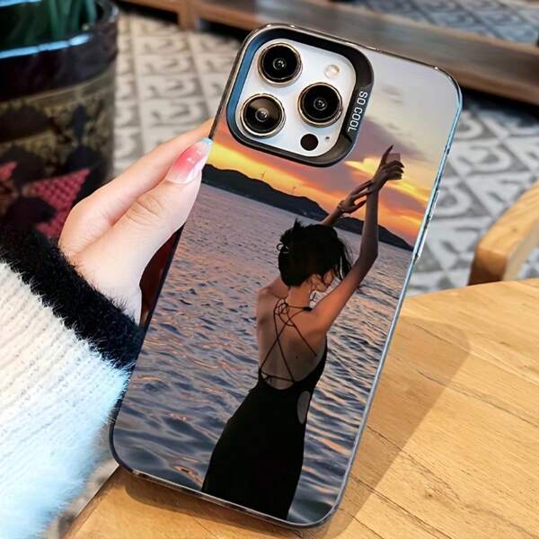 Aanpasbaar matzwart telefoonhoesje met fotoprint, geschikt voor Apple 17/16/15/14/13/12/11/Pro MAX/Pro/Plus, OPPO, Redmi en andere modellen. Gepersonaliseerd telefoonhoesje met foto's van verjaardag, koppel, gezin, huisdier en hond, geweldig cadeau-idee voor vriendin, familie, vriend of vriend.