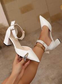 Sandalias de vestir con tacón ancho y punta puntiaguda, diseño hueco, elegante y chic, versátiles para ocasiones formales, nuevo modelo para primavera/verano