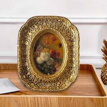 1pc European Vintage Golden Floral Pattern Photo Frame, 2.5x3, 4x6 Inch Horizontal & Vertical Dual-Orientation Picture Display, Resin Material, Decorative Art Style, Desktop Mount, With Random Insert Paper For Home Decor