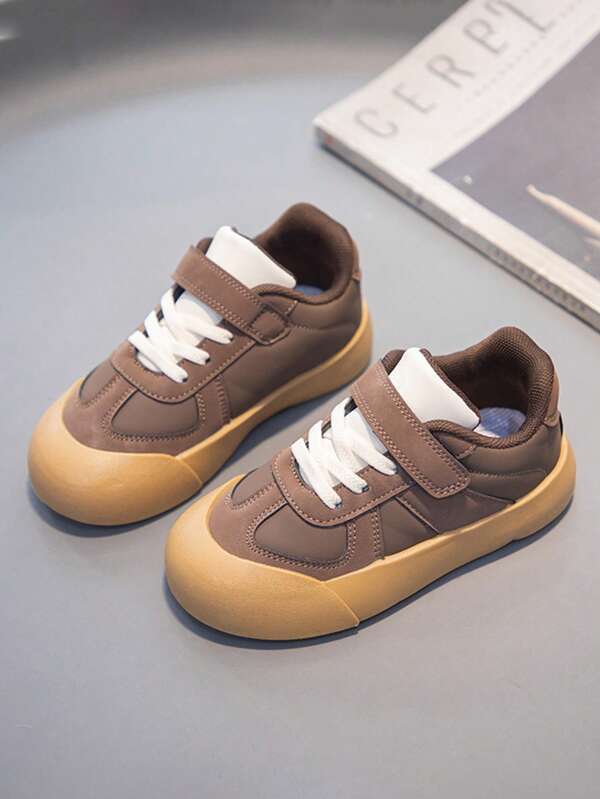 1 Pair Children's Lightweight Cushioned Soft Sole Indoor/Outdoor Casual Athletic Shoes, Spring/Autumn